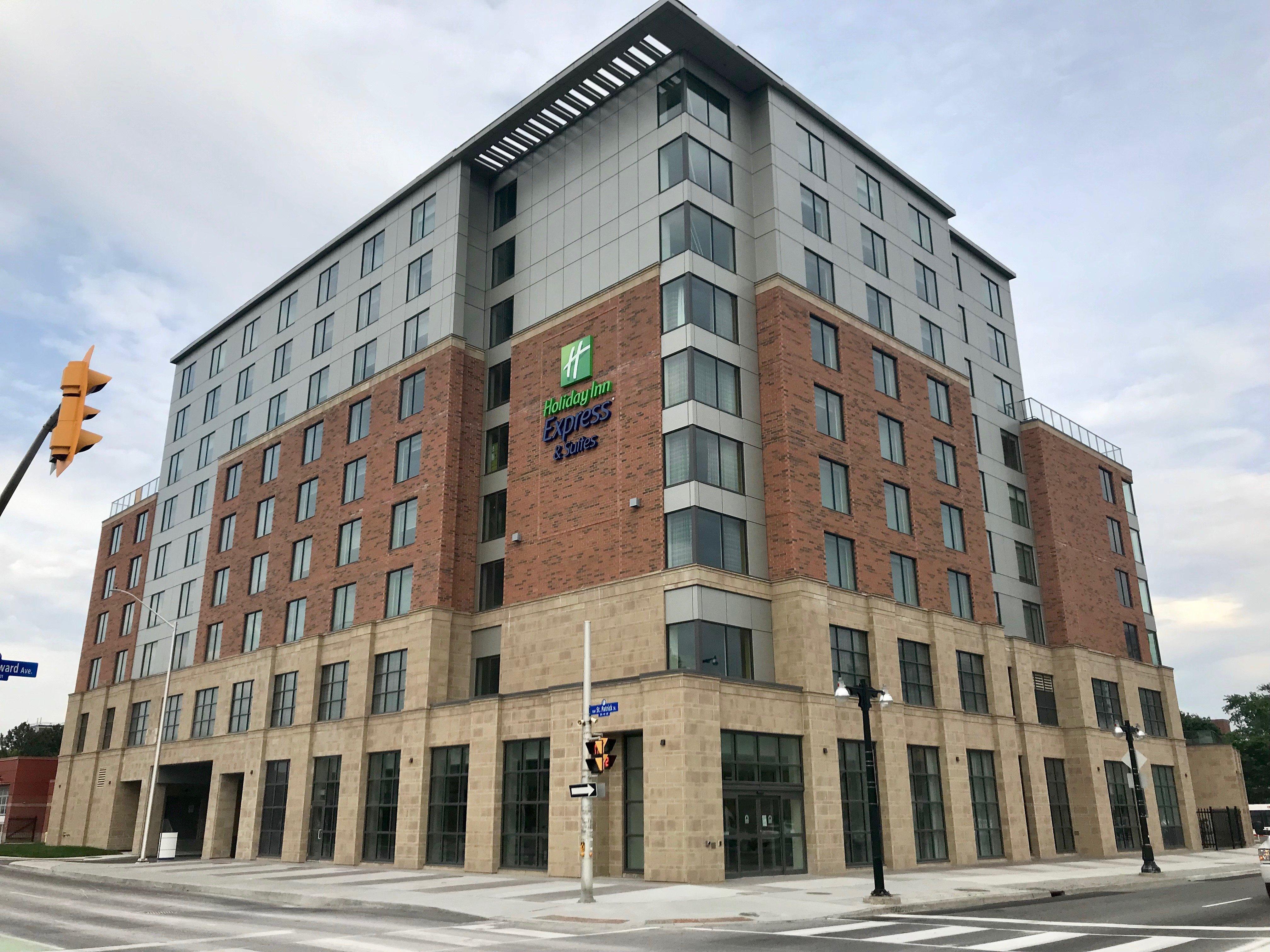 Holiday Inn Express & Suites Downtown Ottawa East, An Ihg Hotel Exterior photo